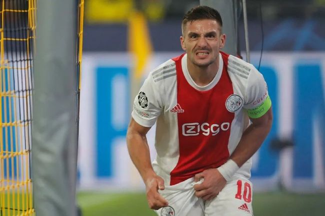 他出色的突 他出色的突